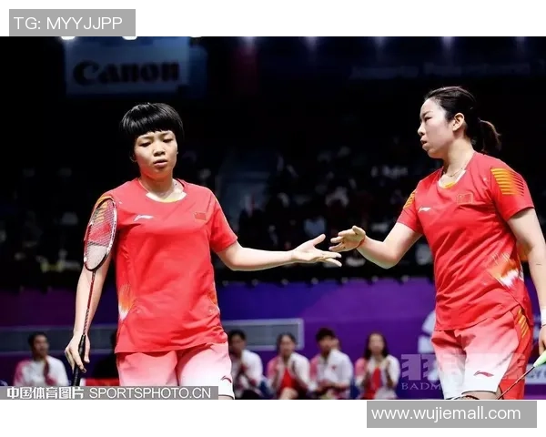 西安羽毛球队与重庆羽毛球队赛后分析力量对比与战术探讨 西安羽毛球队与重庆羽毛球队赛后分析力量对比与战术探讨